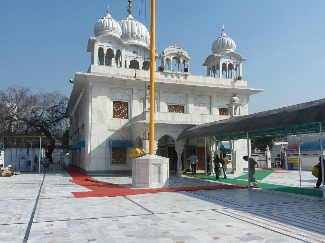 Gurudwara Charan Kamal