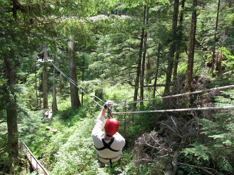 Bear Creek ziplines-凯奇坎必去景点