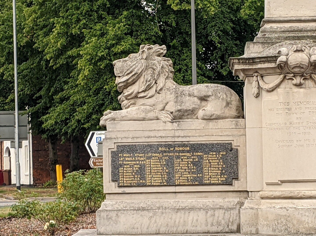 Brigg War Memorial景点图片