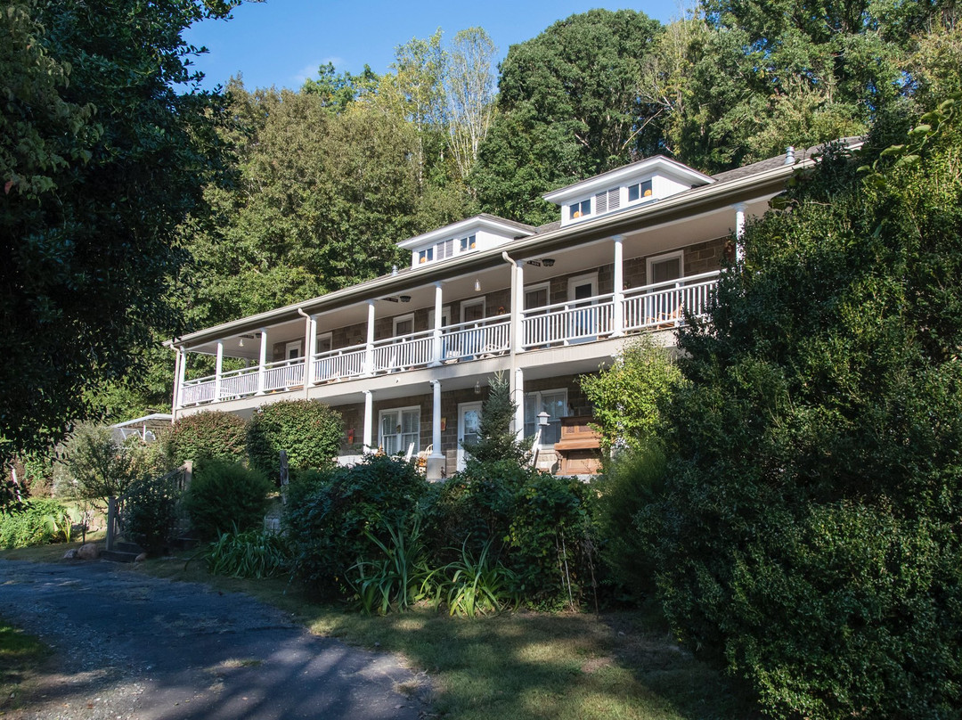 卡尔霍恩之屋旅馆及套房酒店主图