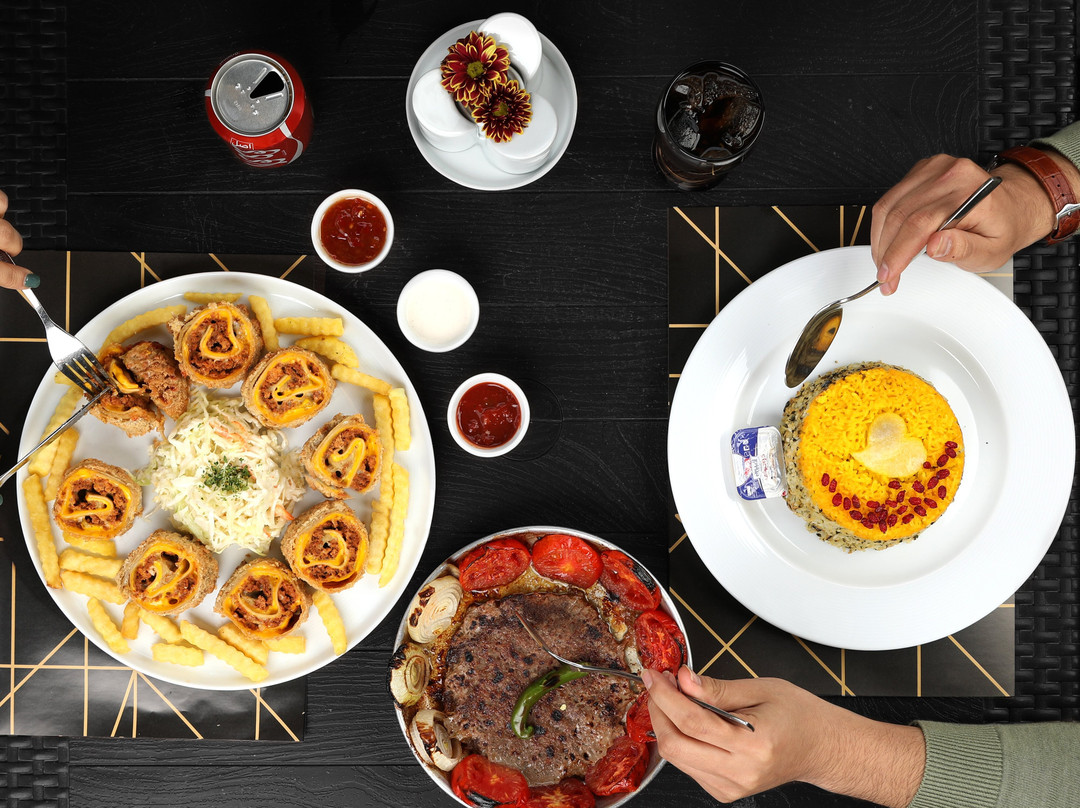 Laziz Almas Restaurant