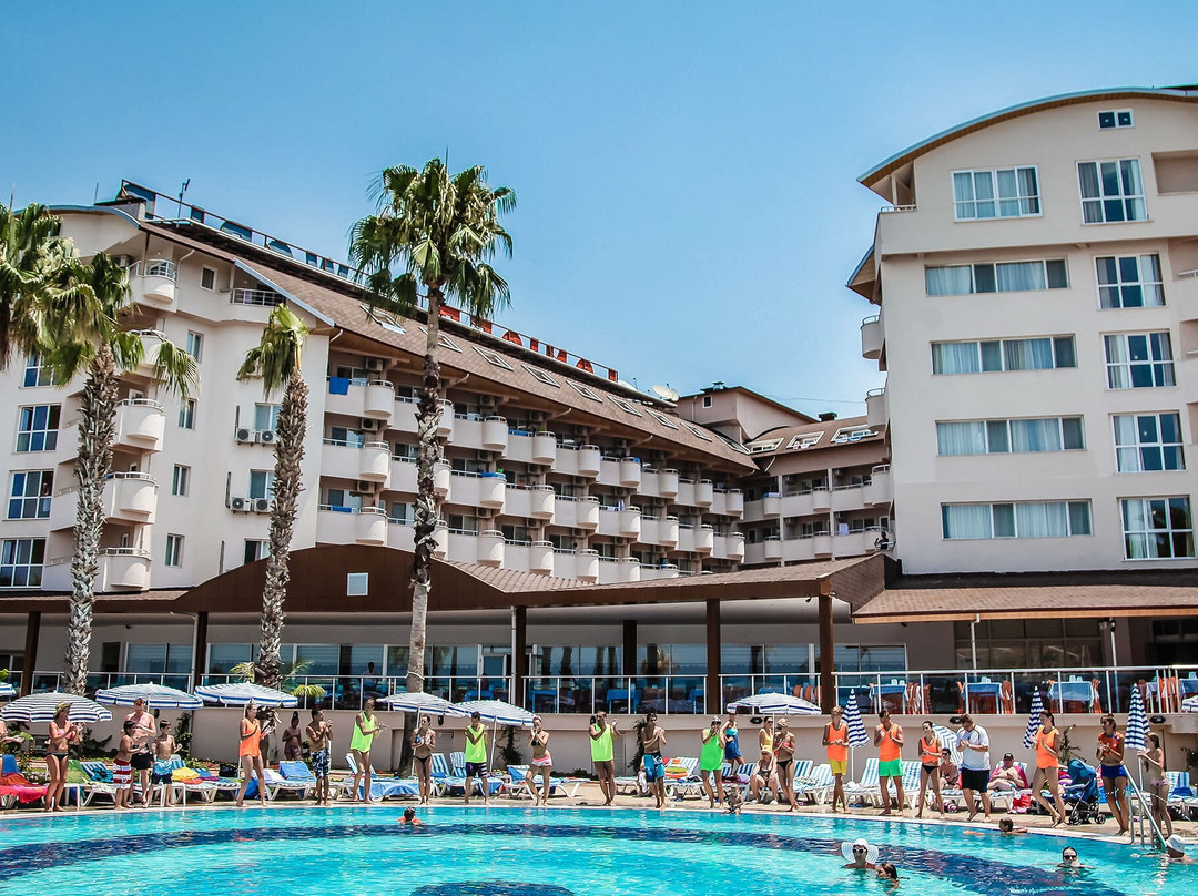 Lonicera World Hotel