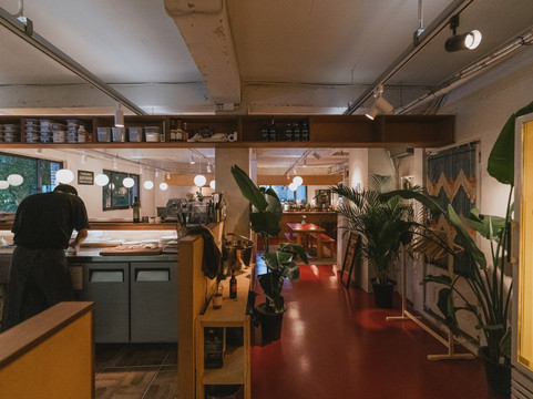 누에파스타하우스