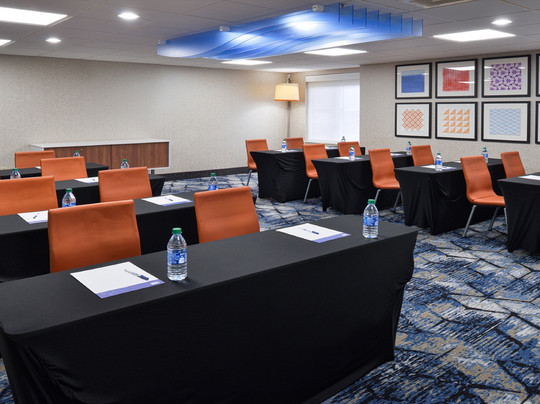 Holiday Inn Express Wixom By IHG主图