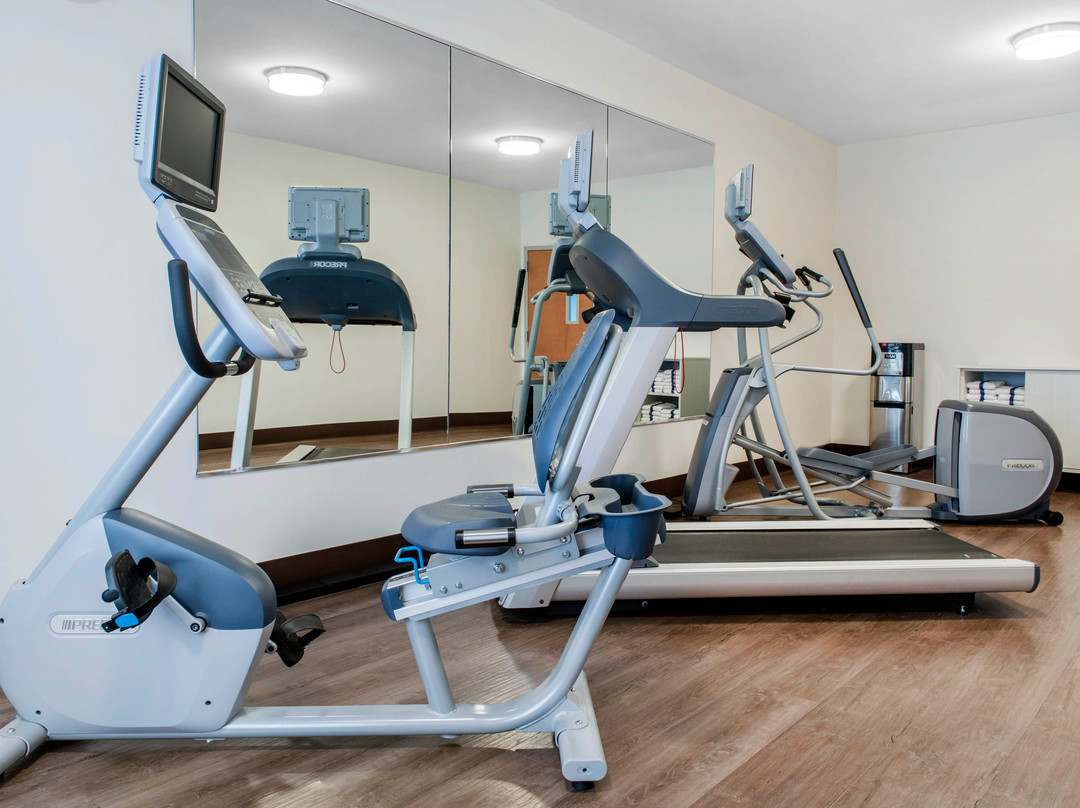 Holiday Inn Express & Suites Harrison by IHG主图