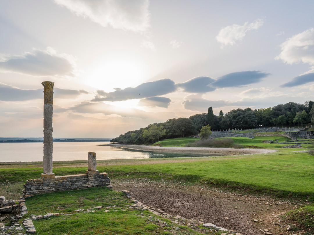 Roman Villa in Verige Bay景点图片