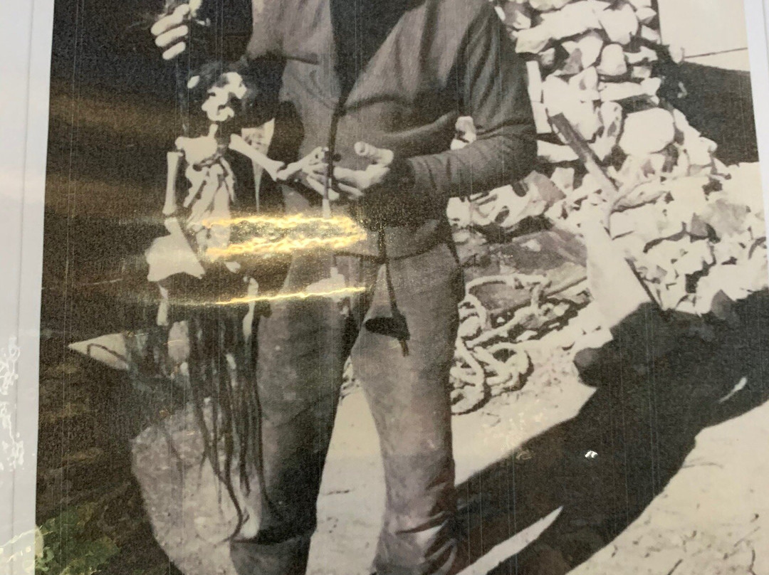 The Bottle House Mining Museum-Lightning Ridge必去景点