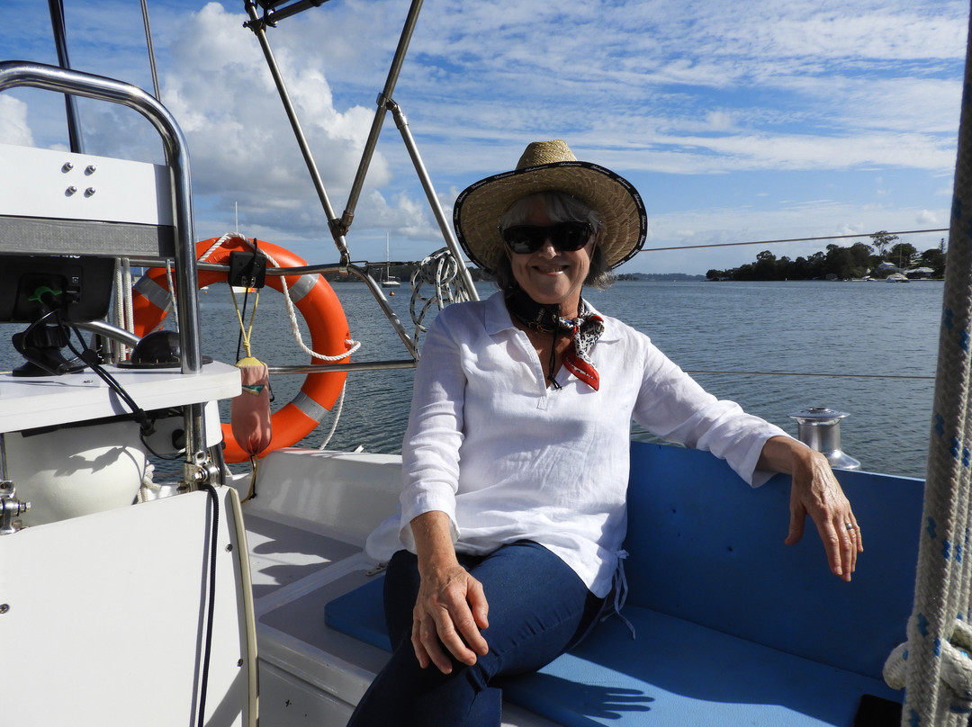 Lake Macquarie Sailing Tours景点图片