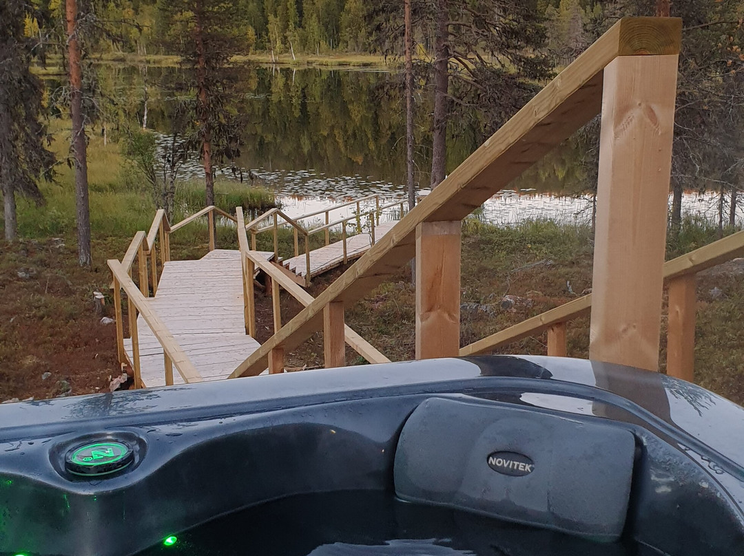 Arctic Skylight Lodge主图