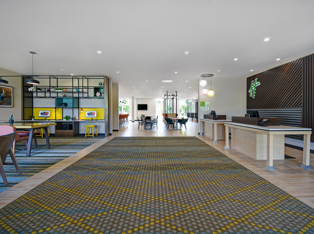 Holiday Inn Grand Rapids North - Walker by IHG主图