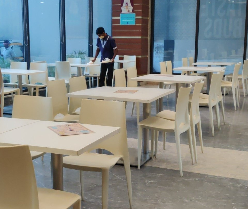 Centrum Hotel by Brijwasi主图