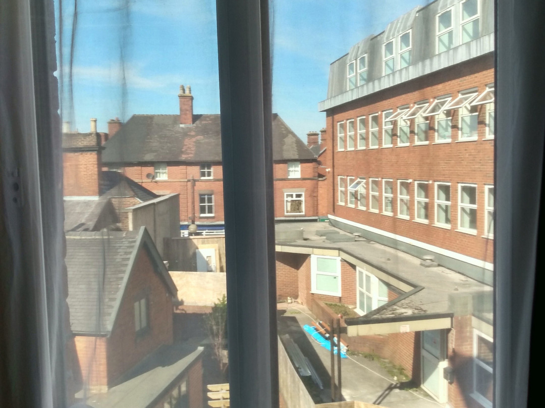 Premier Inn Leek Town Centre主图