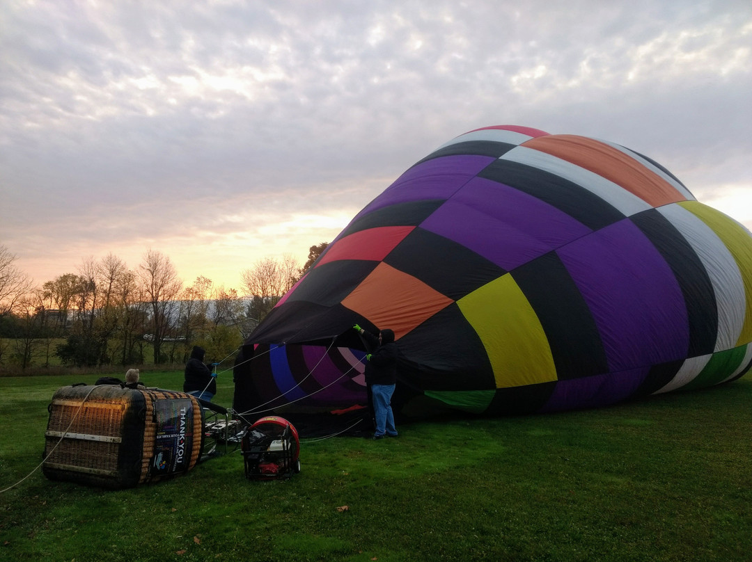 Magic Clouds Balloon Corporation景点图片