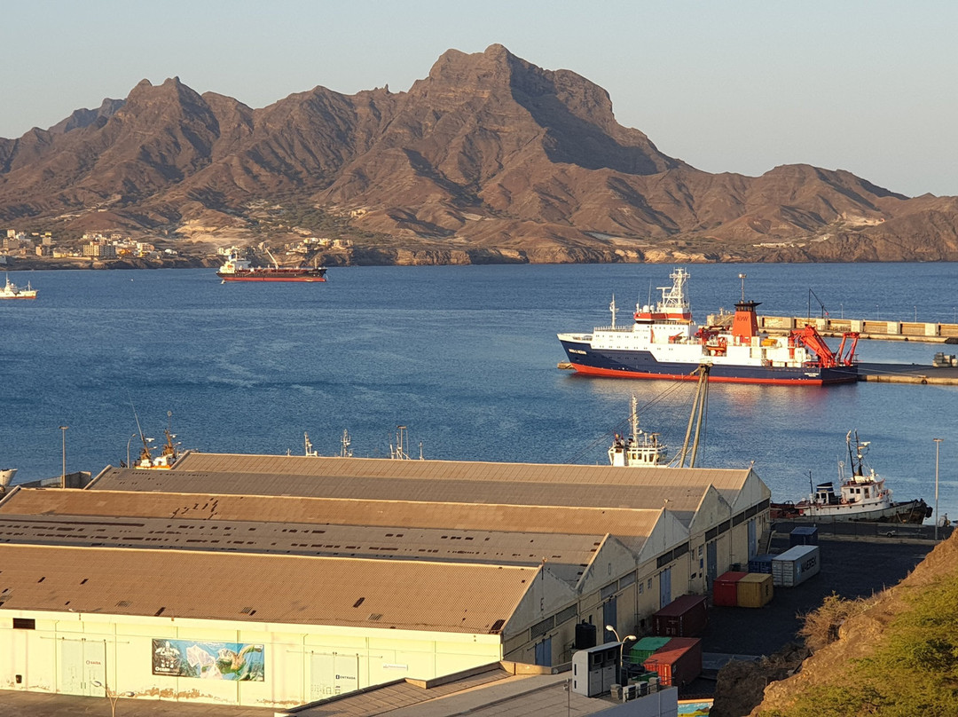 Blue Marlin Hotel主图