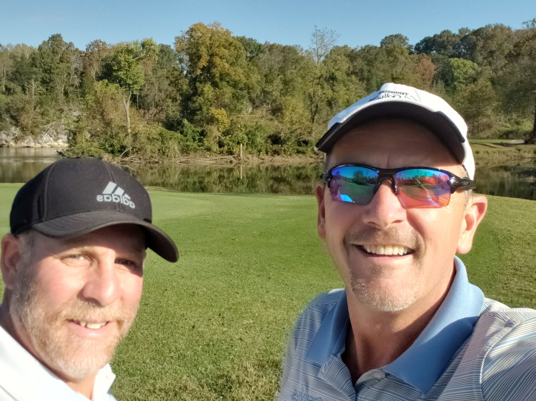 Island Pointe Golf Club-Kodak必去景点