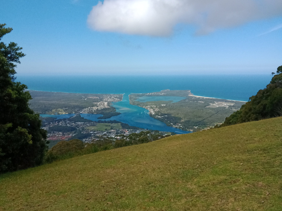 North Brother Mountain-Laurieton必去景点