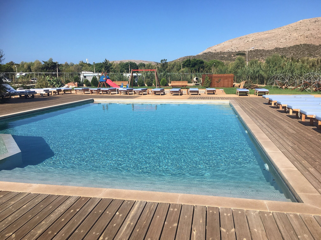 Double Bay Beach Hotel主图