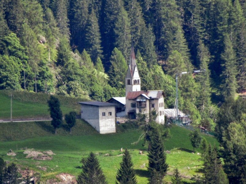 Chiesa di San Gottardo-罗卡皮耶托雷必去景点