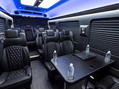 Burton Transit-达拉斯必去景点