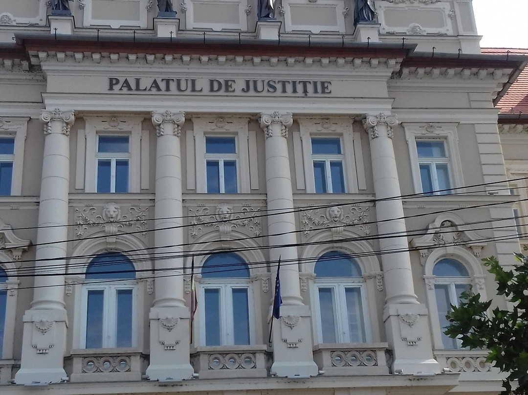 The Palace of Justice-拉迪亚必去景点