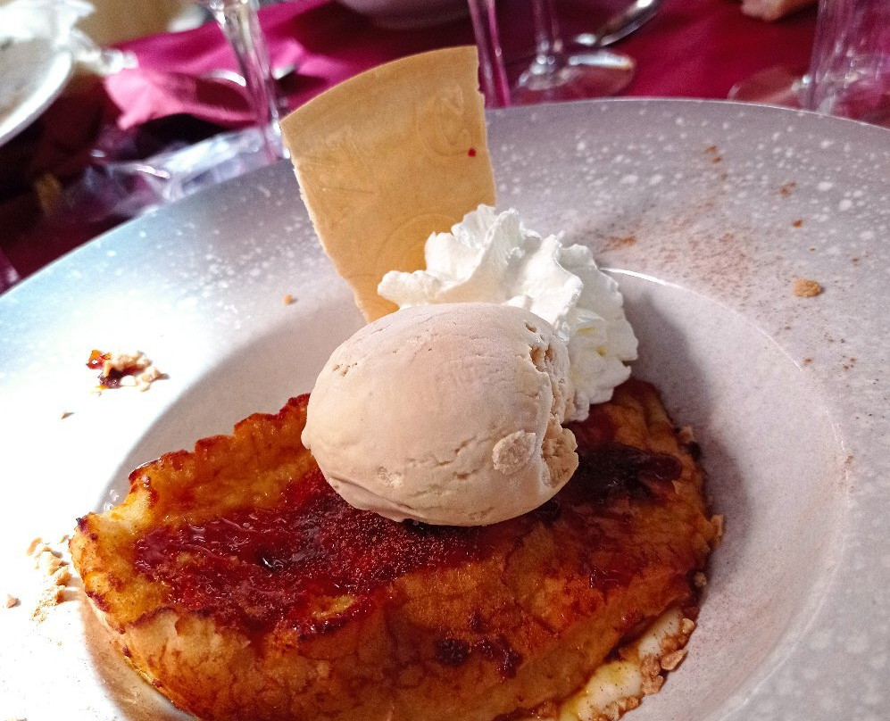 Hotel Restaurante Racha主图