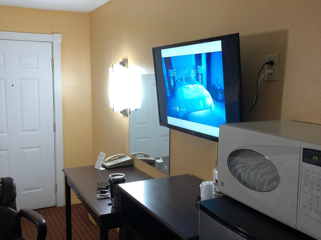 Dequeen Courtyard Inn主图