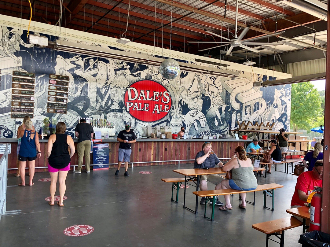 Oskar Blues Brewery Brevard景点图片