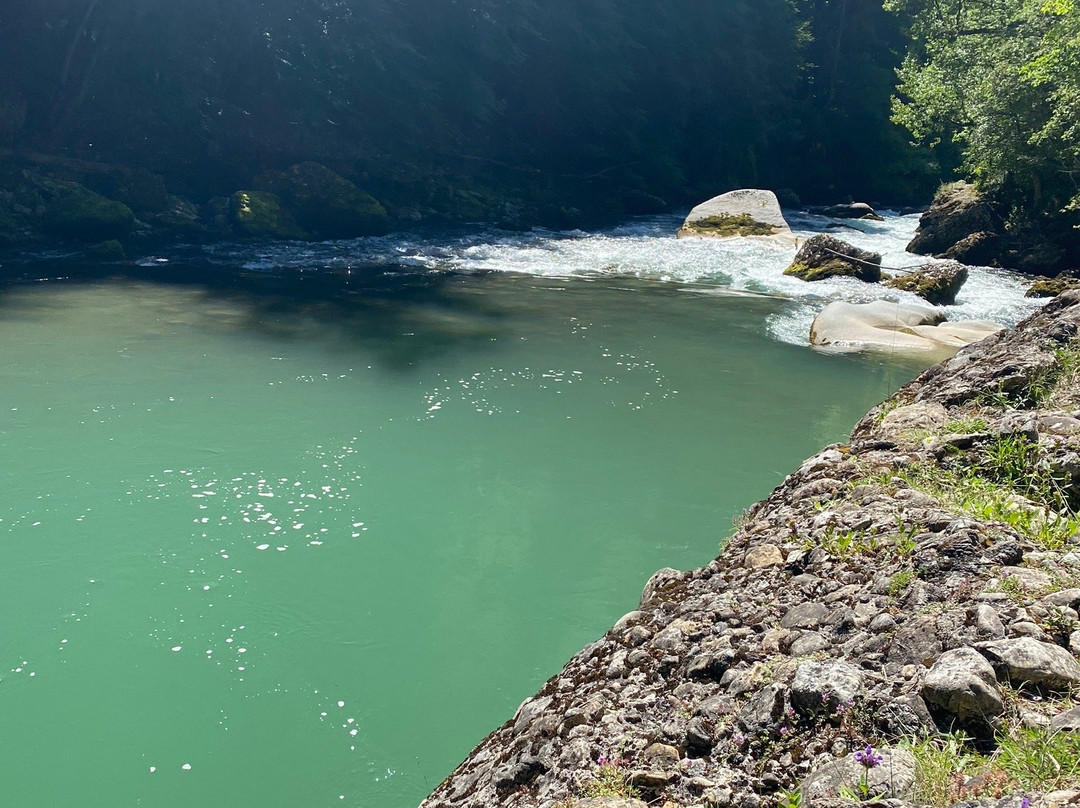 Alpo Vive Rafting-托农莱班必去景点