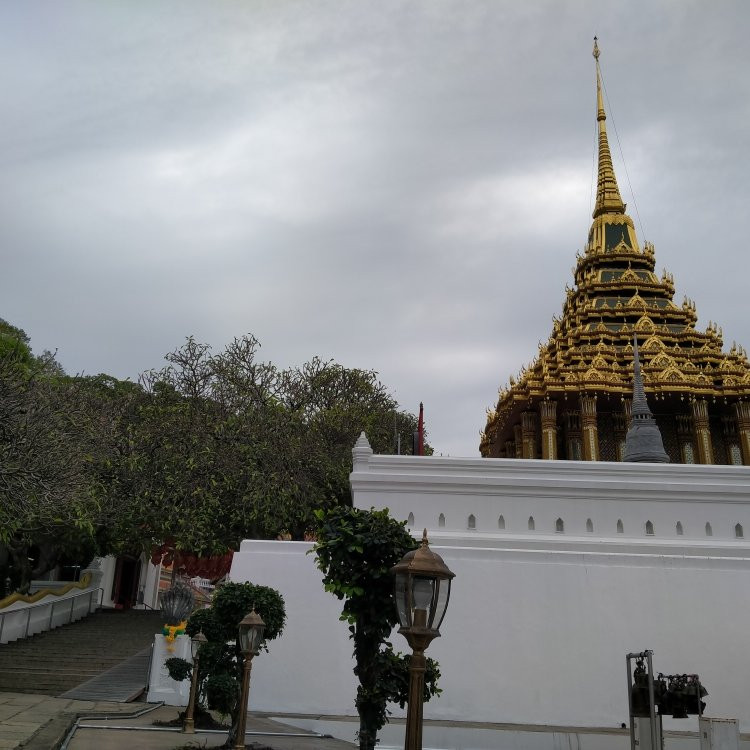 Wat Phra Buddha Badh景点图片