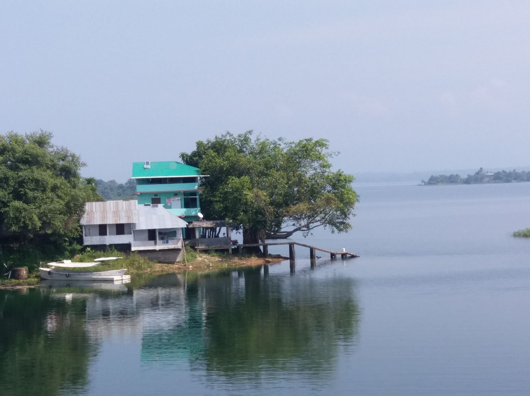 Kaptai Lake景点图片