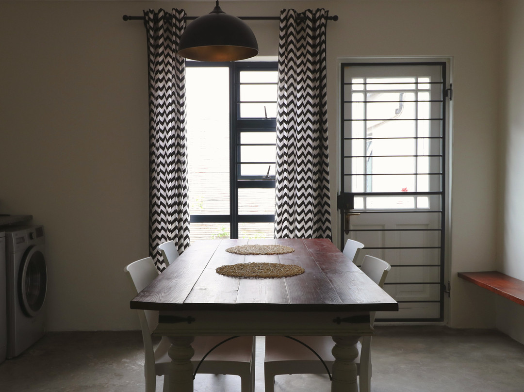 Fifth Avenue Beach House主图