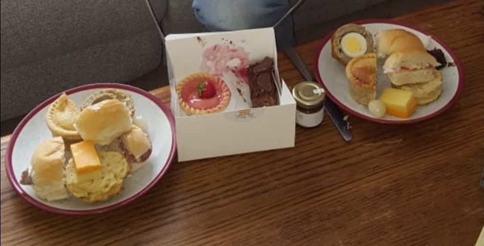 Beehive Honey Pot Tea Rooms-Rosliston必去景点