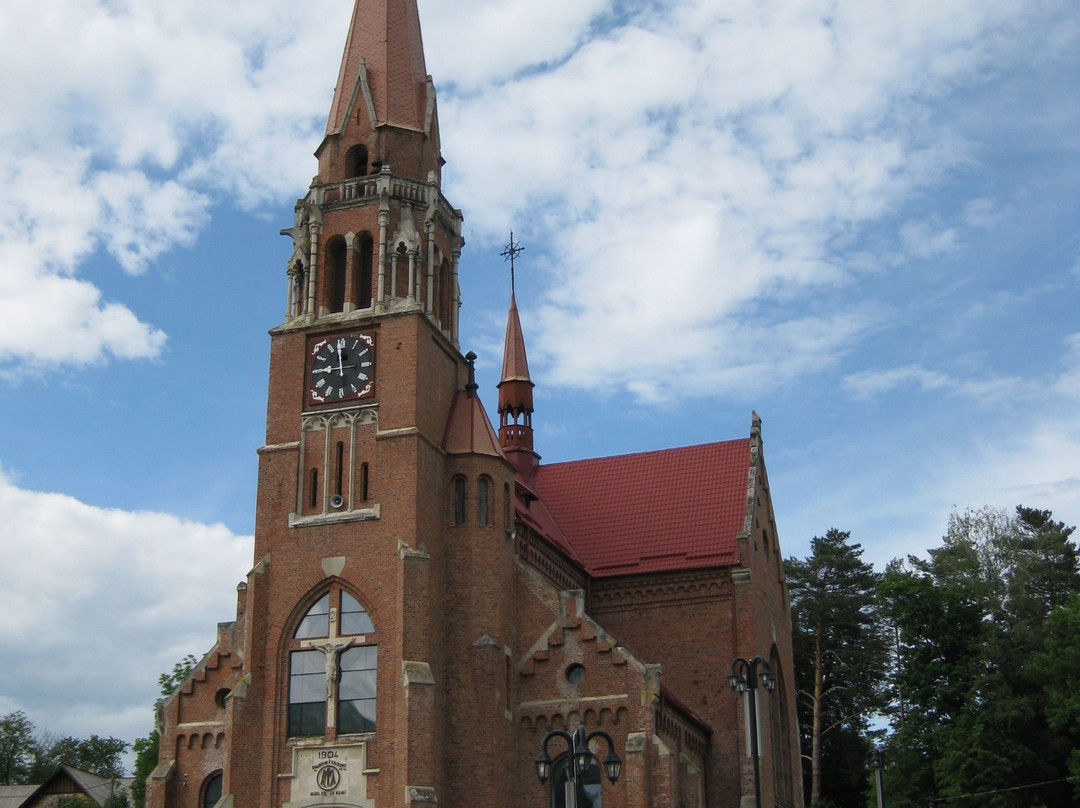 Cacica - Basilica Assumption景点图片