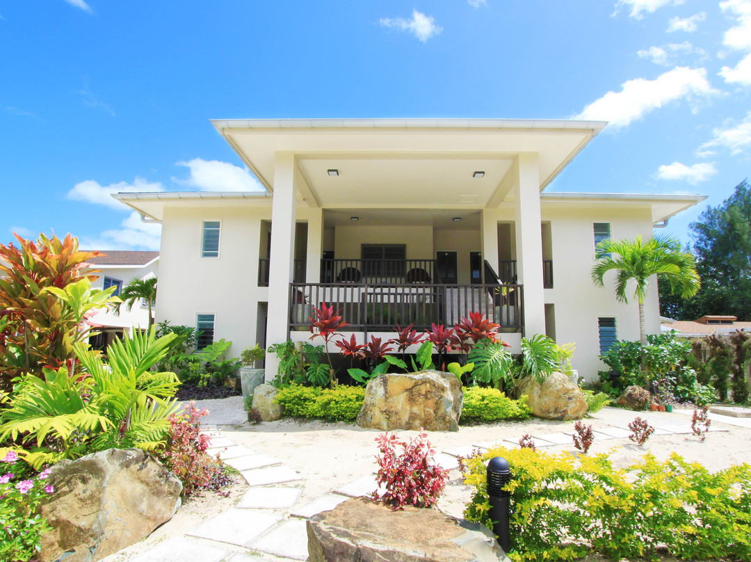Moana Sands Beachfront Villas主图