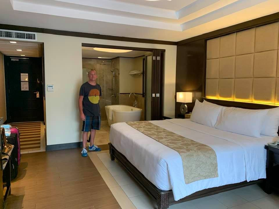 长滩岛湖礁度假村主图