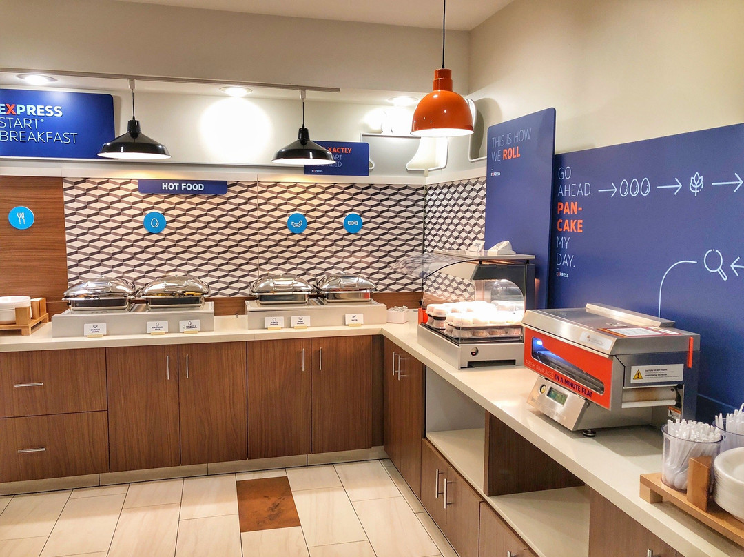 Holiday Inn Express & Suites Amarillo by IHG