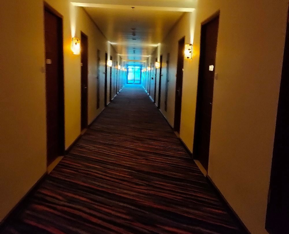 Kyriad Sadurengas Paser主图