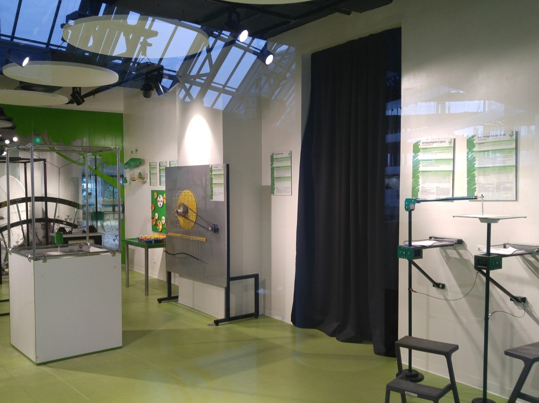 Newton Park-叶卡捷琳堡必去景点