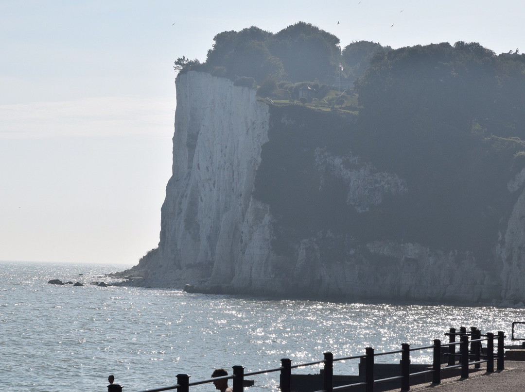 England Plus Tours-福克斯通必去景点