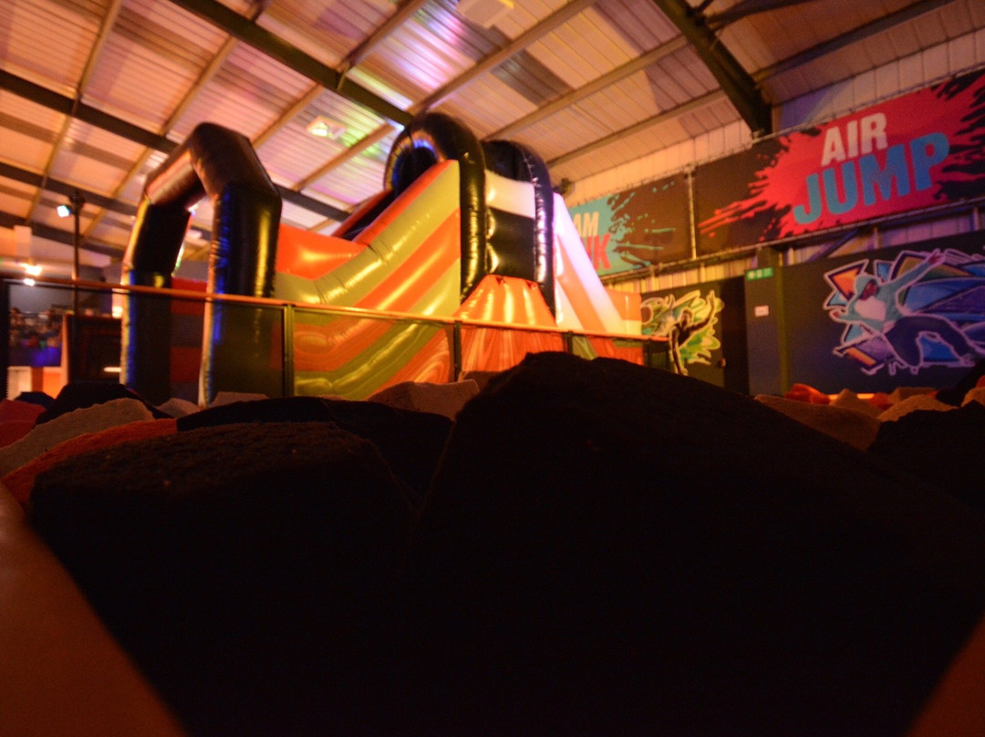 Air Vault Inflatable & Trampoline Park景点图片