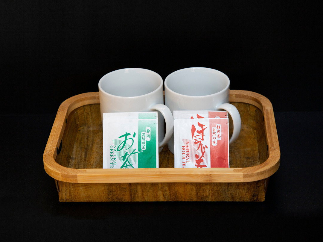 Hotel Trad Replay主图