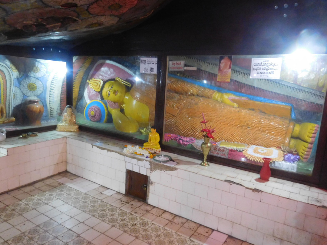 Dhowa Rock Temple-Badulla必去景点