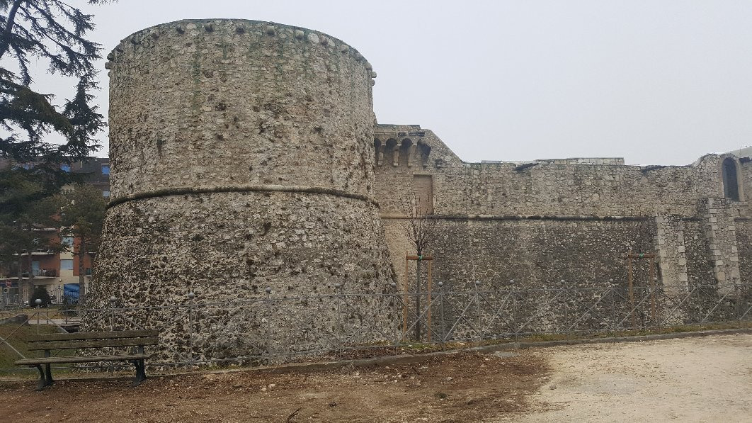 Castello Orsini-Colonna景点图片