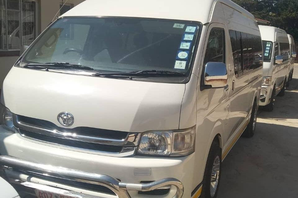 Car Rental and Airport Transfers(Victoria Falls & Harare)-哈拉雷必去景点