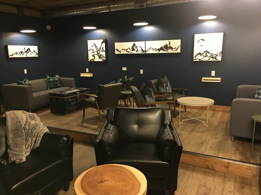 松林汽车旅馆主图