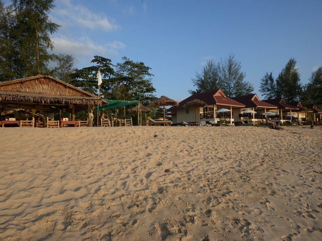 Pranee Beach Bungalows主图