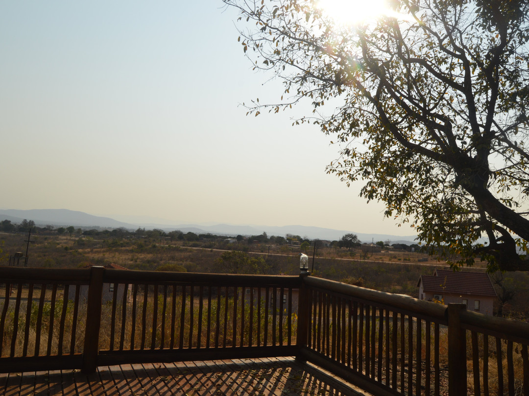 Royal Khalanga Lodge主图