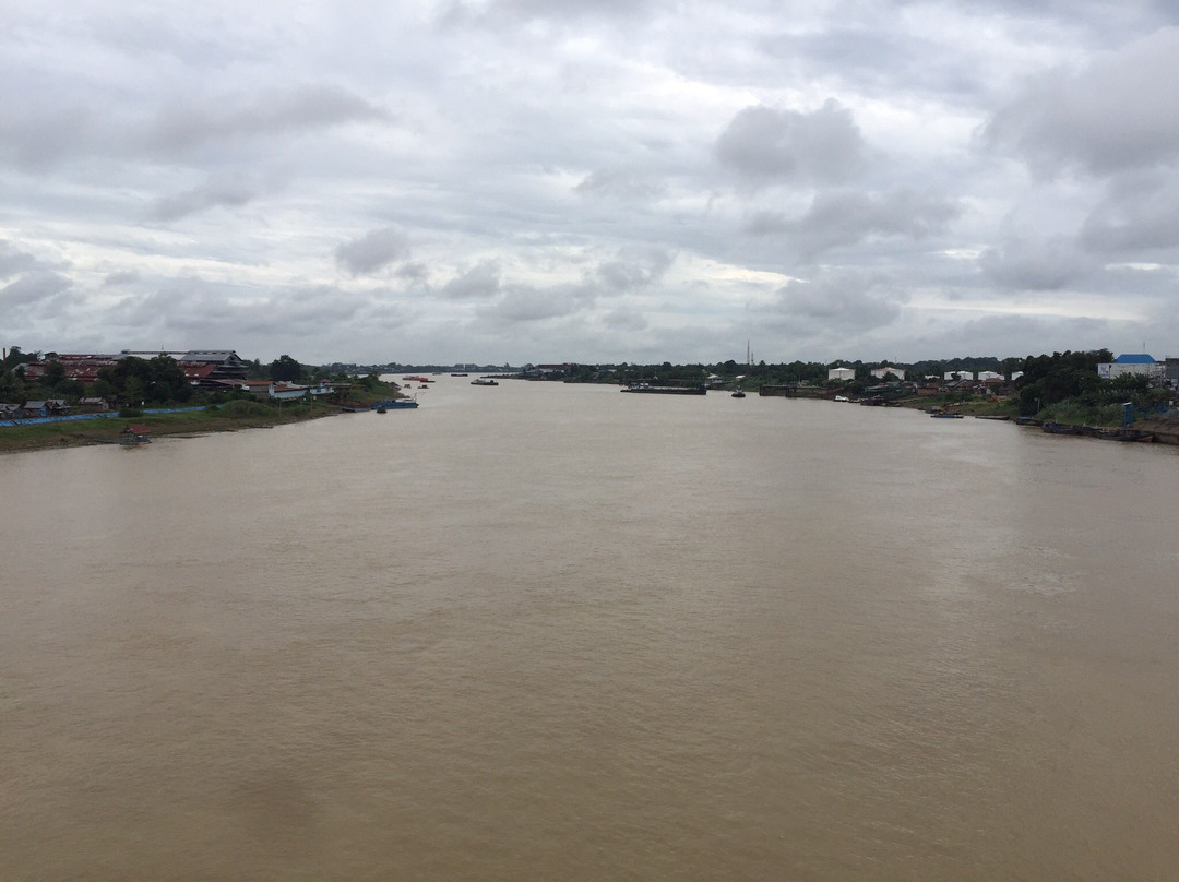 Gentala Arasy Pedestrian Bridge-占碑必去景点