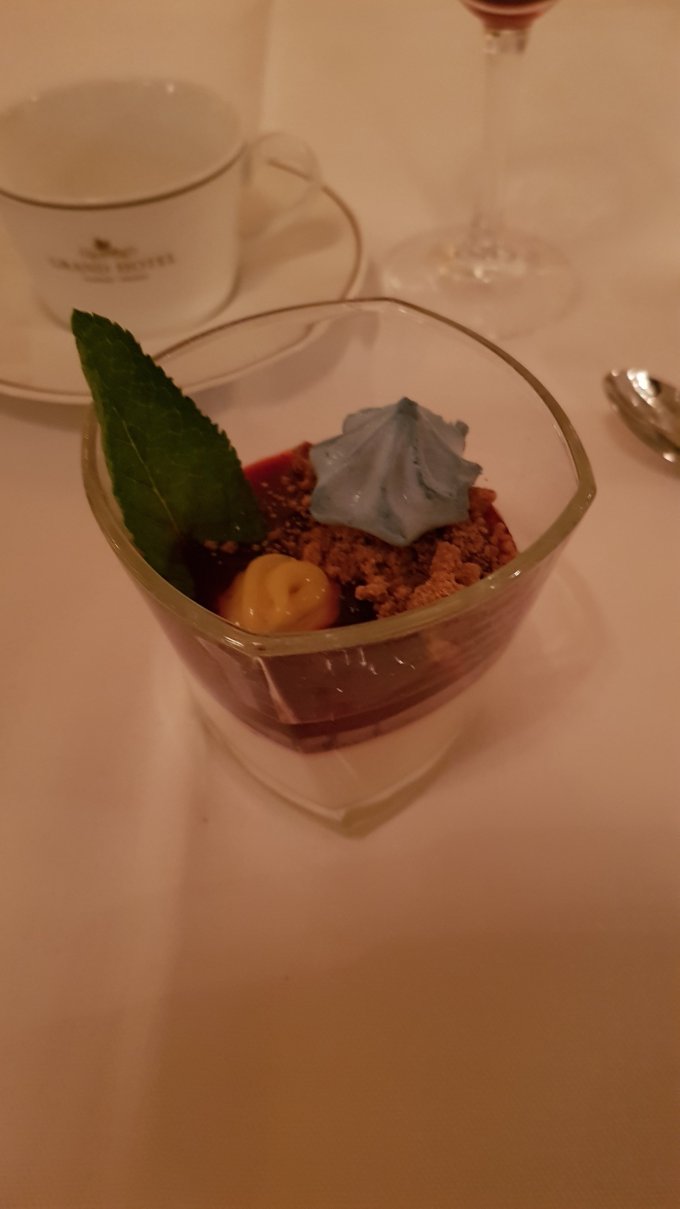 阿菱萨斯大酒店-餐饮