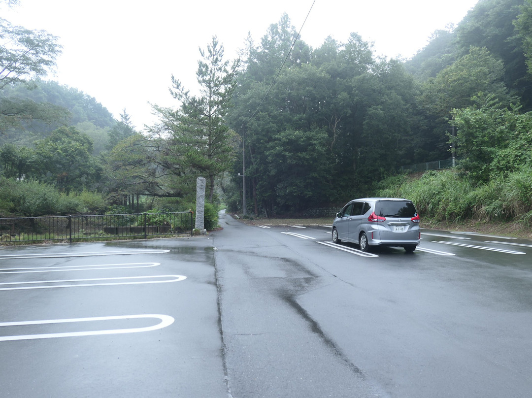 Kanaizawa Monument景点图片